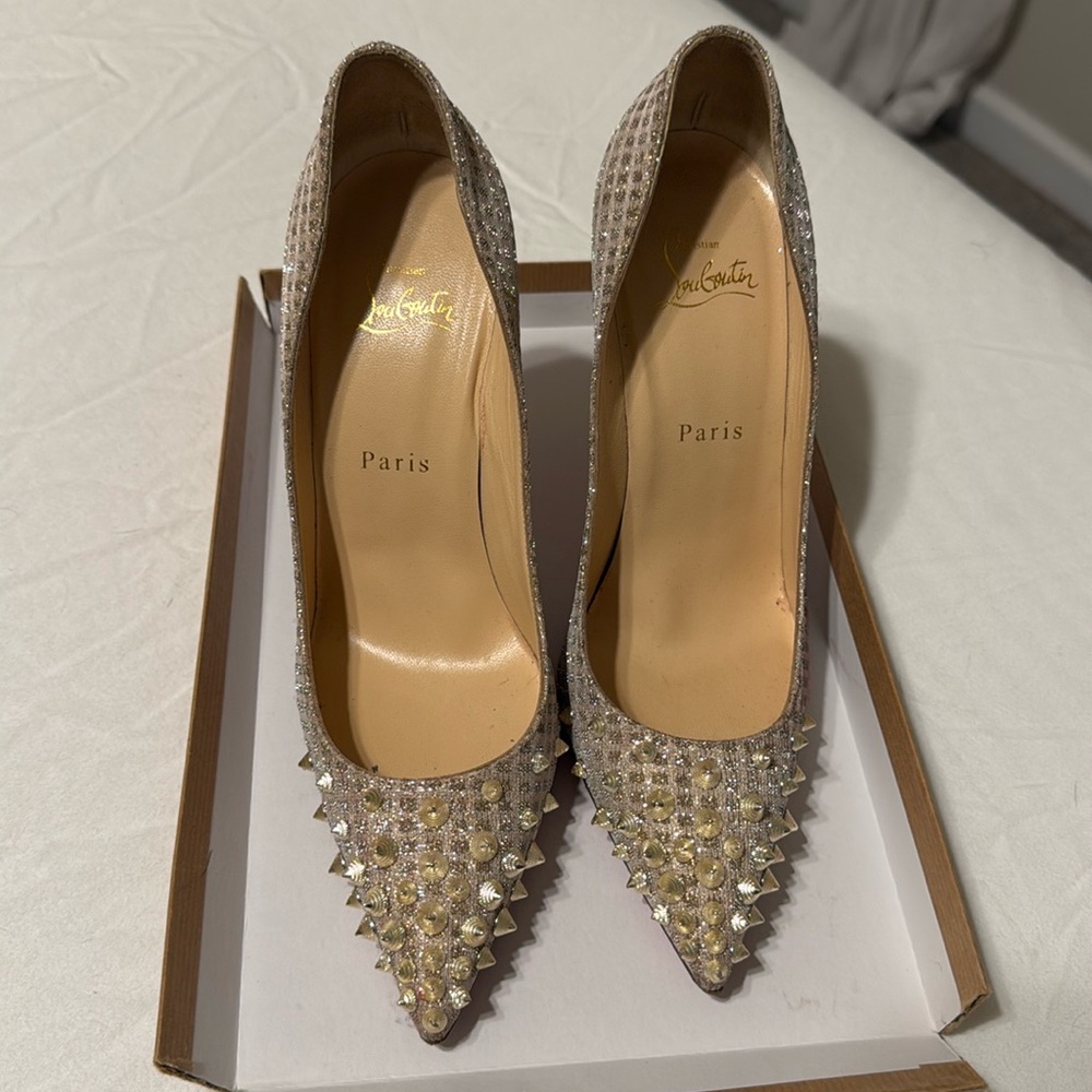 Only wore twice! Practically new red bottoms